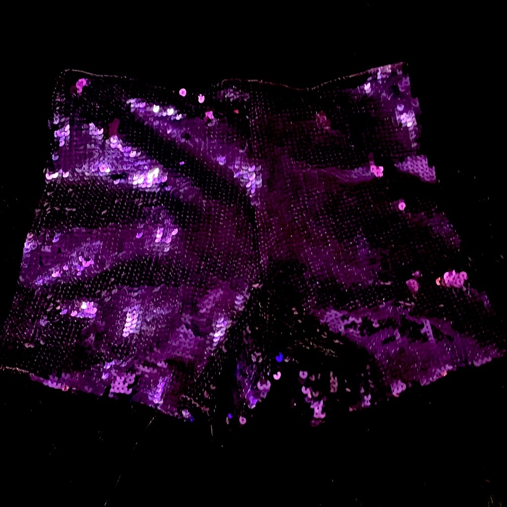 Beautiful high waisted sequin purple shorts